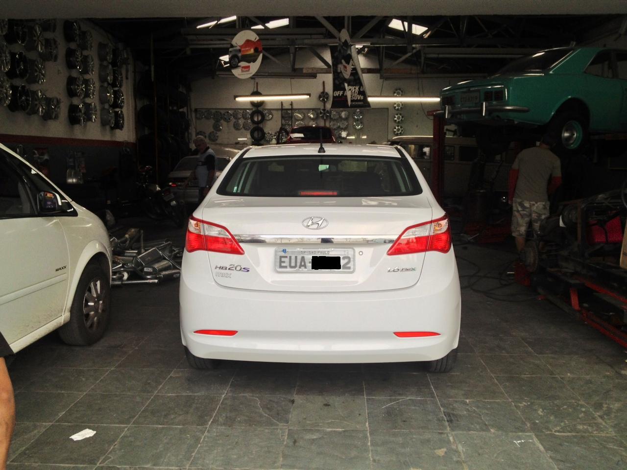 DA CSS DIRETO PARA A BORRACHARIA, TIRAR OS PNEUS E RODAS R14 E AGUARDAR MINHAS NOVAS RODAS E PNEUS R15 QUE SERÃO PINTADAS DE PRETO E DIAMANTADAS AO REDOR DO MEU ÚLTIMO CARRO...