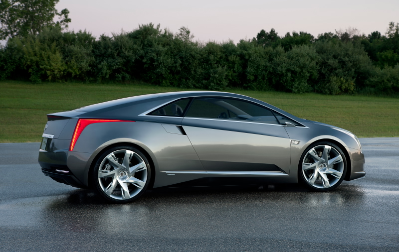 2011_Cadillac_ELR_00586R.jpg